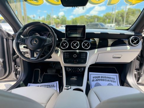 Used 2015 Mercedes-Benz CLA 250 image 16