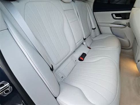 Certified 2023 Mercedes-Benz EQE 500 4MATIC SUV image 14