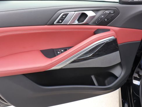 Certified 2025 BMW X6 M60i w/ Executive Package image 16