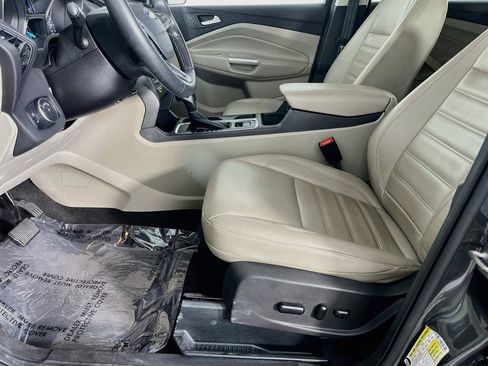 Used 2019 Ford Escape SEL AWD/4WD image 26