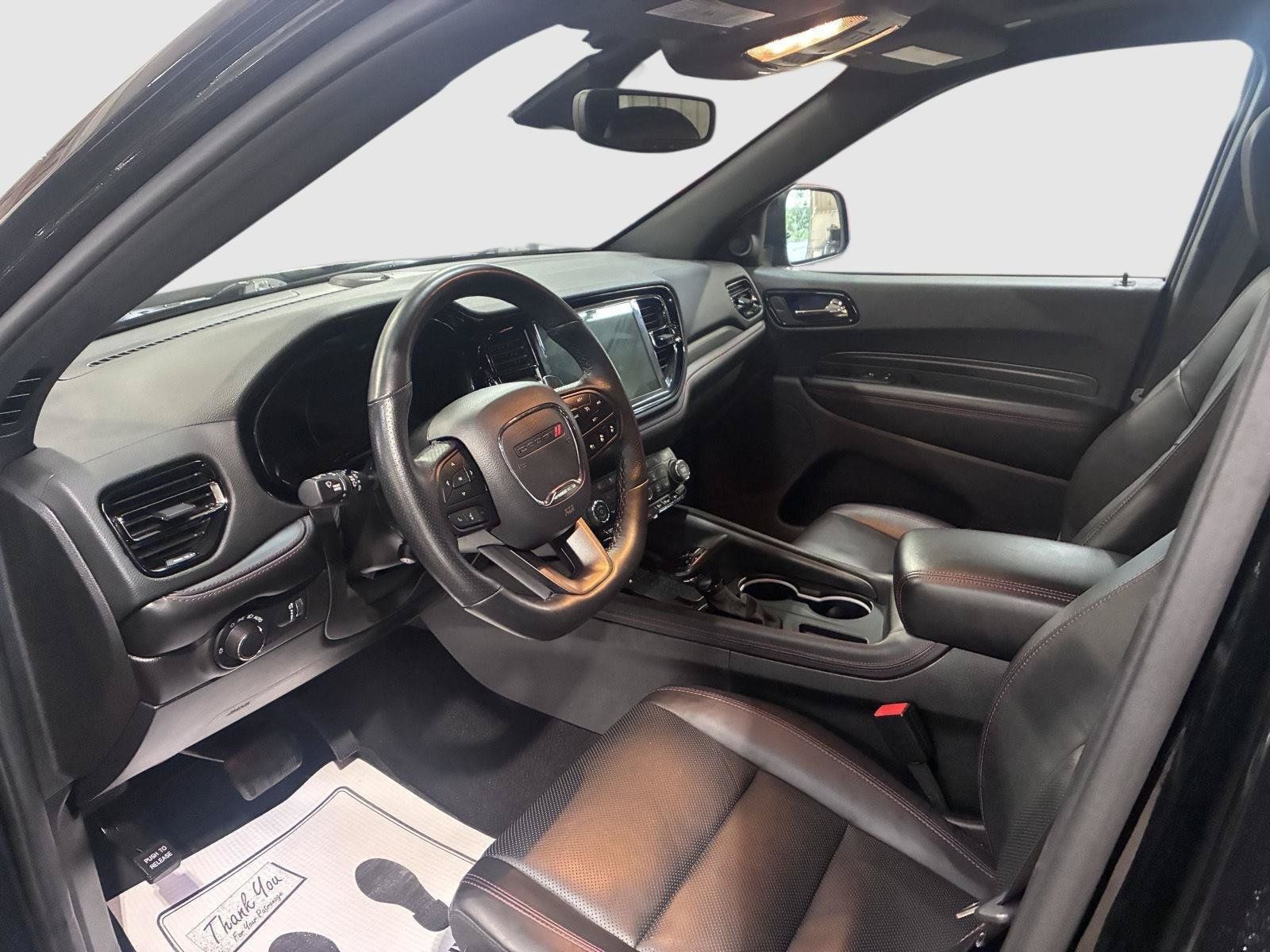 Used 2025 Dodge Durango GT AWD/4WD image 17