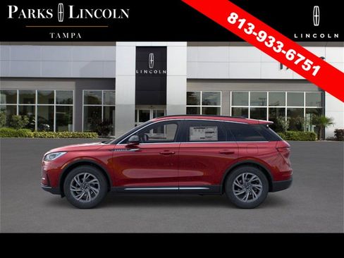 New 2026 Lincoln Corsair Premiere image 3