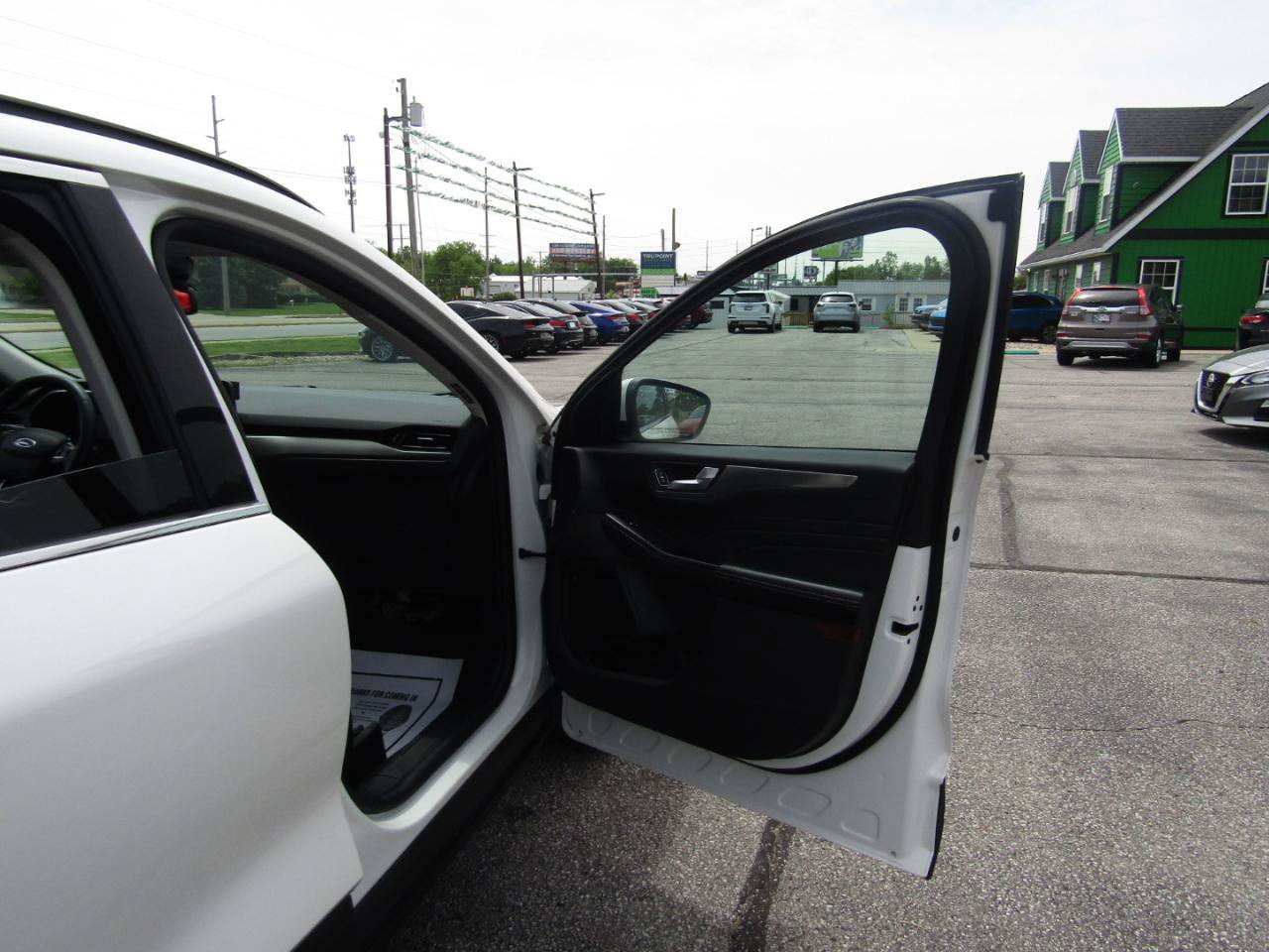 Used 2022 Ford Escape Titanium AWD/4WD image 23