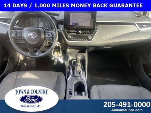 Used 2024 Toyota Corolla LE image 12