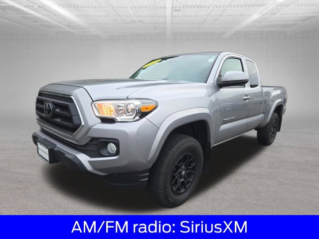 Used 2021 Toyota Tacoma SR5 AWD/4WD image 4