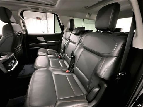 Used 2025 Ford Expedition Max Active AWD/4WD image 26