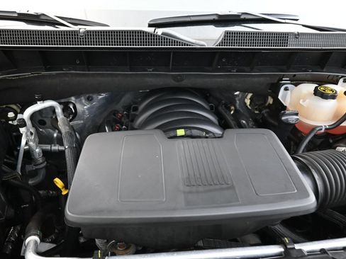 Used 2023 Chevrolet Silverado 1500 RST w/ Rally Edition AWD/4WD image 16