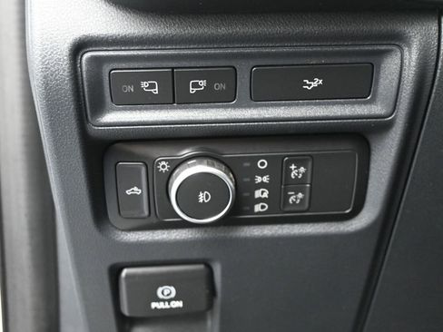 Used 2022 Ford F150 XLT w/ Equipment Group 302A High AWD/4WD image 16
