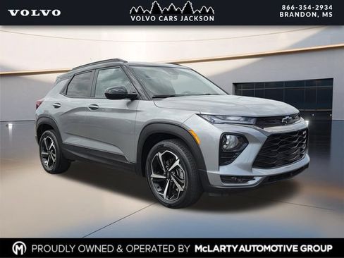 Used 2023 Chevrolet TrailBlazer RS FWD image 1