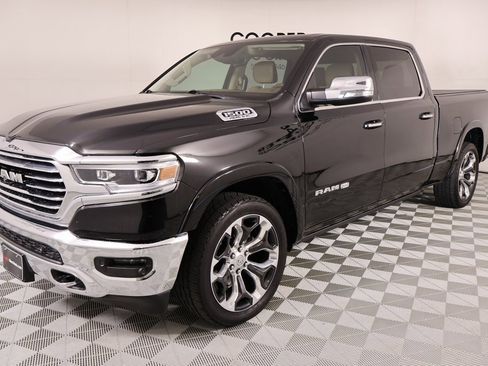 Used 2019 RAM 1500 Limited image 11