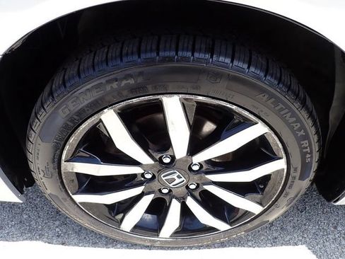 Used 2015 Honda Civic EX-L image 12