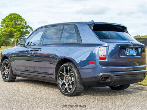 Used 2023 Rolls-Royce Cullinan Black Badge w/ Leather Finishing Pack image 6