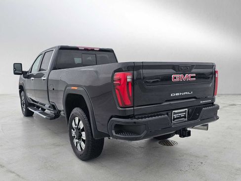 New 2026 GMC Sierra 3500 Denali AWD/4WD image 5