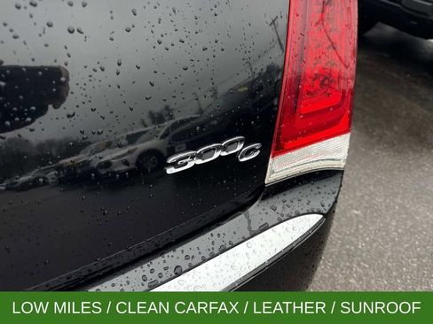 Used 2016 Chrysler 300 C image 6