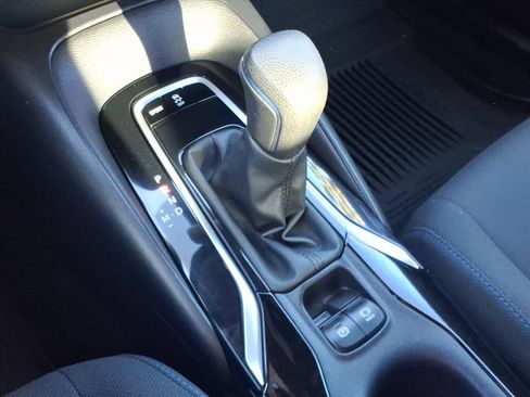 Used 2021 Toyota Corolla SE w/ Carpet Mat Package (TMS) image 23