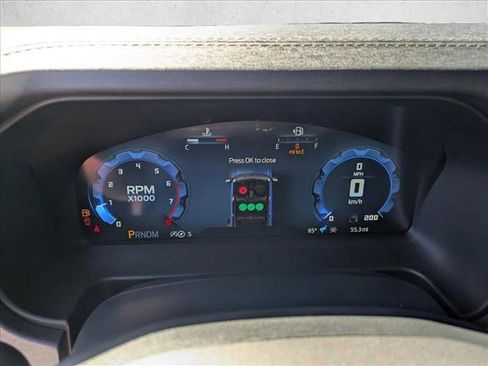 New 2025 Ford Bronco Badlands image 9