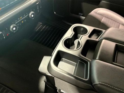 Used 2025 Chevrolet Silverado 1500 LT image 19