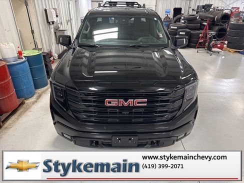 Used 2022 GMC Sierra 1500 Elevation w/ Elevation Premium Package image 37