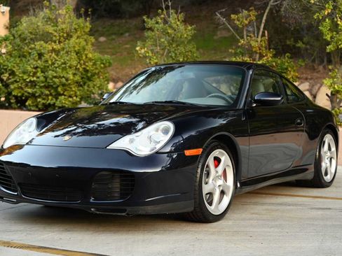 Used 2003 Porsche 911 Carrera 4S image 3