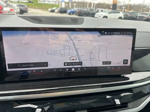 Used 2024 BMW X5 xDrive40i w/ Executive Package image 9