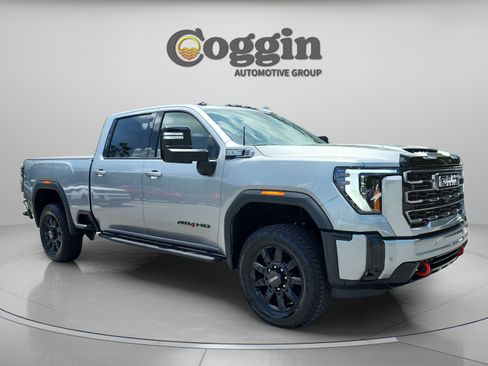 Used 2026 GMC Sierra 2500 AT4 w/ AT4 Premium Plus Package AWD/4WD image 7