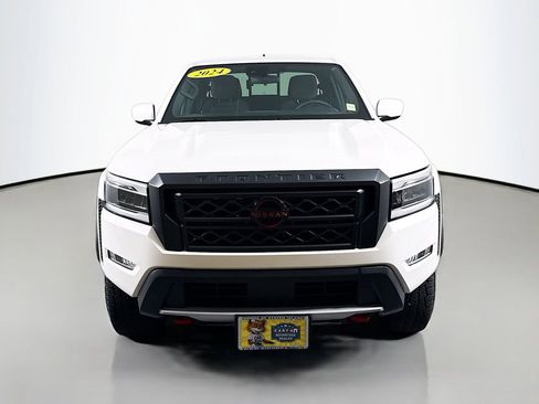 Used 2024 Nissan Frontier PRO-4X w/ Technology Package image 2