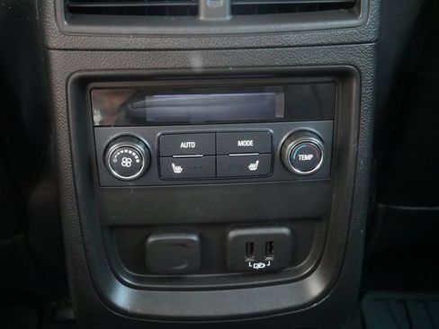Used 2019 Buick Envision Premium AWD/4WD image 14