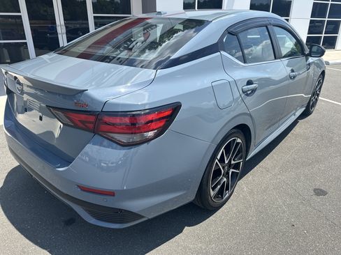 Used 2024 Nissan Sentra SR w/ SR Premium Package FWD image 8