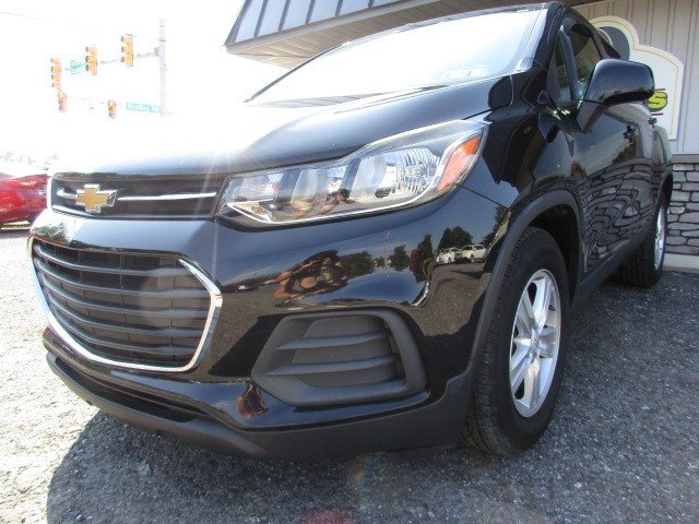 Used 2020 Chevrolet Trax LS FWD image 4