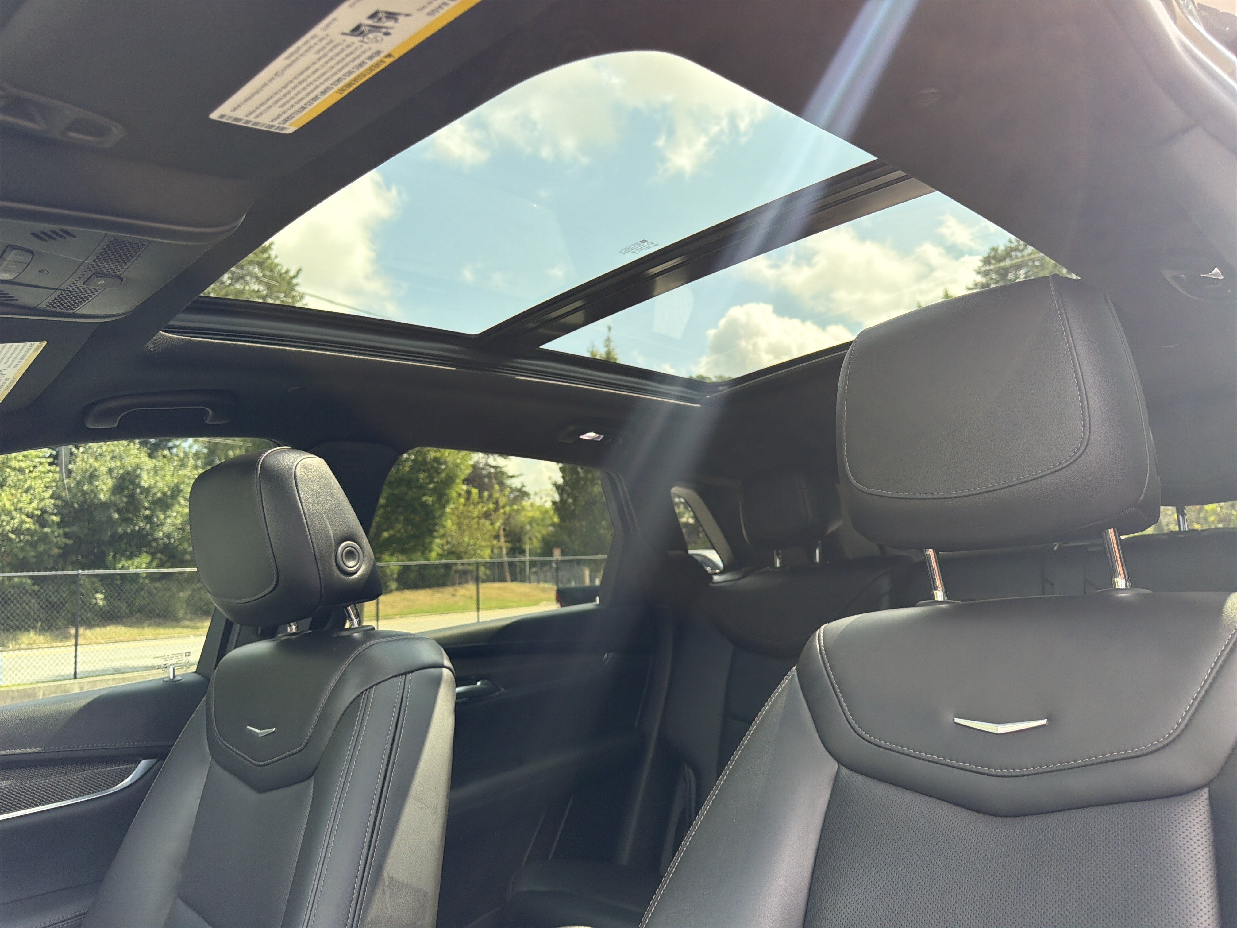Used 2023 Cadillac XT5 Sportv w/ LPO, Floor Liner Package AWD/4WD image 43