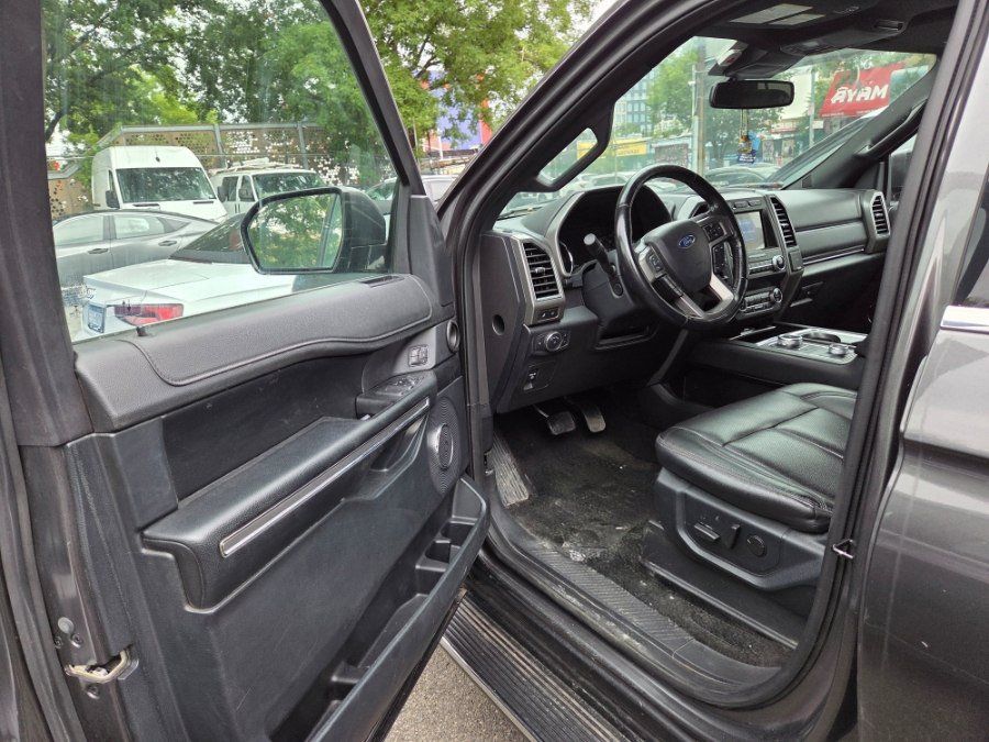 Used 2021 Ford Expedition XLT AWD/4WD image 8