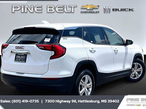 Used 2020 GMC Terrain SLE FWD image 12