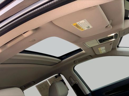 Used 2024 Honda CR-V EX-L image 14