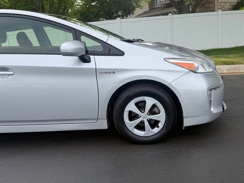 Used 2014 Toyota Prius Two FWD image 24