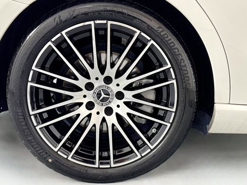 Used 2022 Mercedes-Benz C 300 Sedan image 30