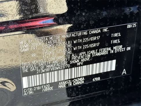 Used 2025 Toyota RAV4 XLE image 28