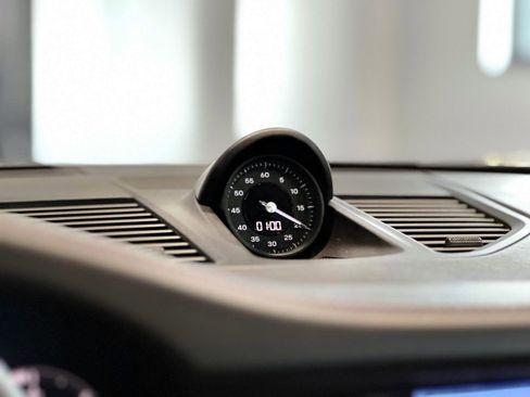 Certified 2024 Porsche 911 Carrera image 13