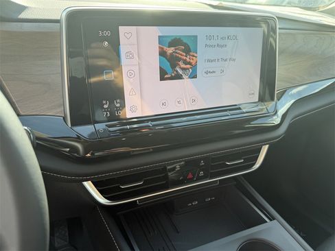 New 2026 Volkswagen Atlas SE image 17