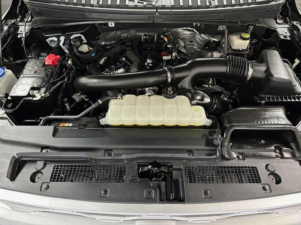 Used 2022 Ford Expedition Platinum AWD/4WD image 39