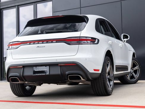 New 2026 Porsche Macan AWD/4WD image 11