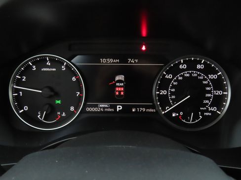 New 2026 Mitsubishi Outlander LE image 11