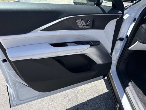 New 2026 Cadillac Lyriq Premium Luxury w/ LPO, Floor Liner Package RWD image 20