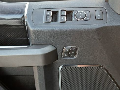 Used 2022 Ford F450 Platinum image 27