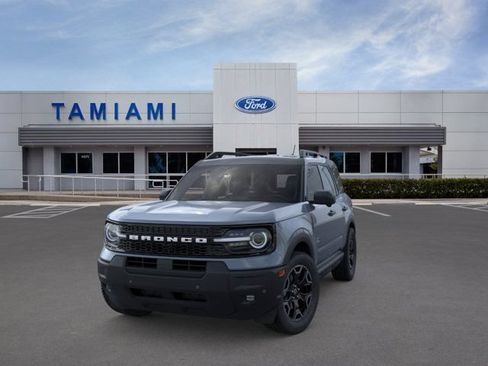 New 2026 Ford Bronco Sport Outer Banks w/ Outer Banks Tech Package+ AWD/4WD image 2