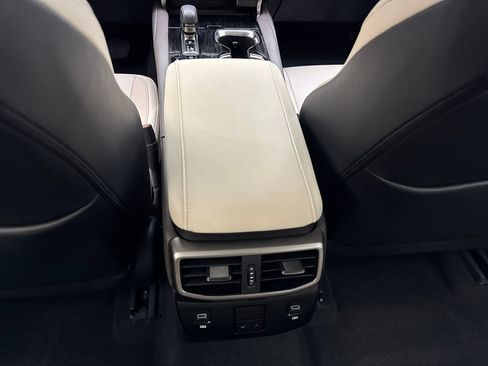 Used 2024 Lexus RX 350 FWD w/ Technology Package image 69