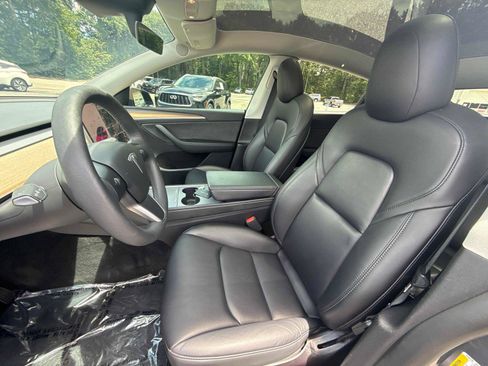 Used 2023 Tesla Model Y Long Range AWD/4WD image 11