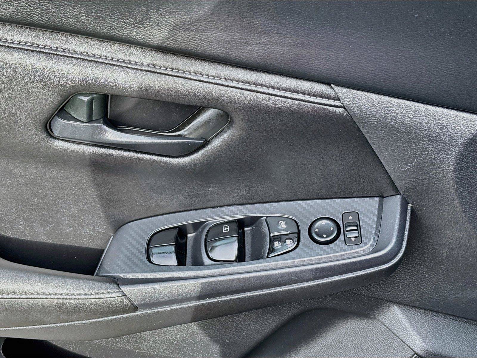Used 2024 Nissan Sentra S FWD image 17