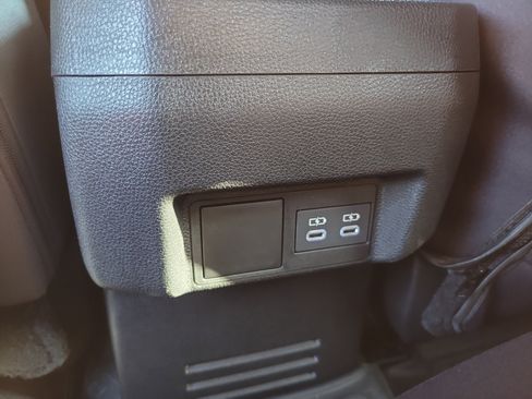 Used 2025 Toyota Tacoma TRD Sport RWD image 14