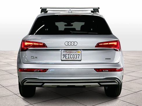 Used 2023 Audi Q5 2.0T Premium w/ Convenience Package image 7