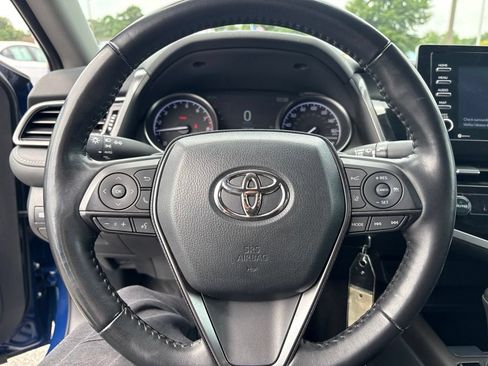 Used 2023 Toyota Camry SE w/ Cold Weather Package AWD/4WD image 39
